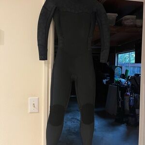 Roxy Black Full Body Wetsuit